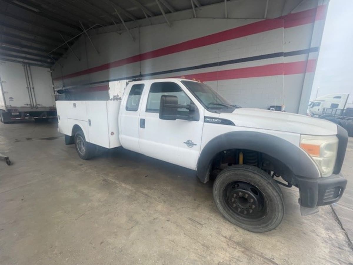 2012 Ford Motor Company F450 509425