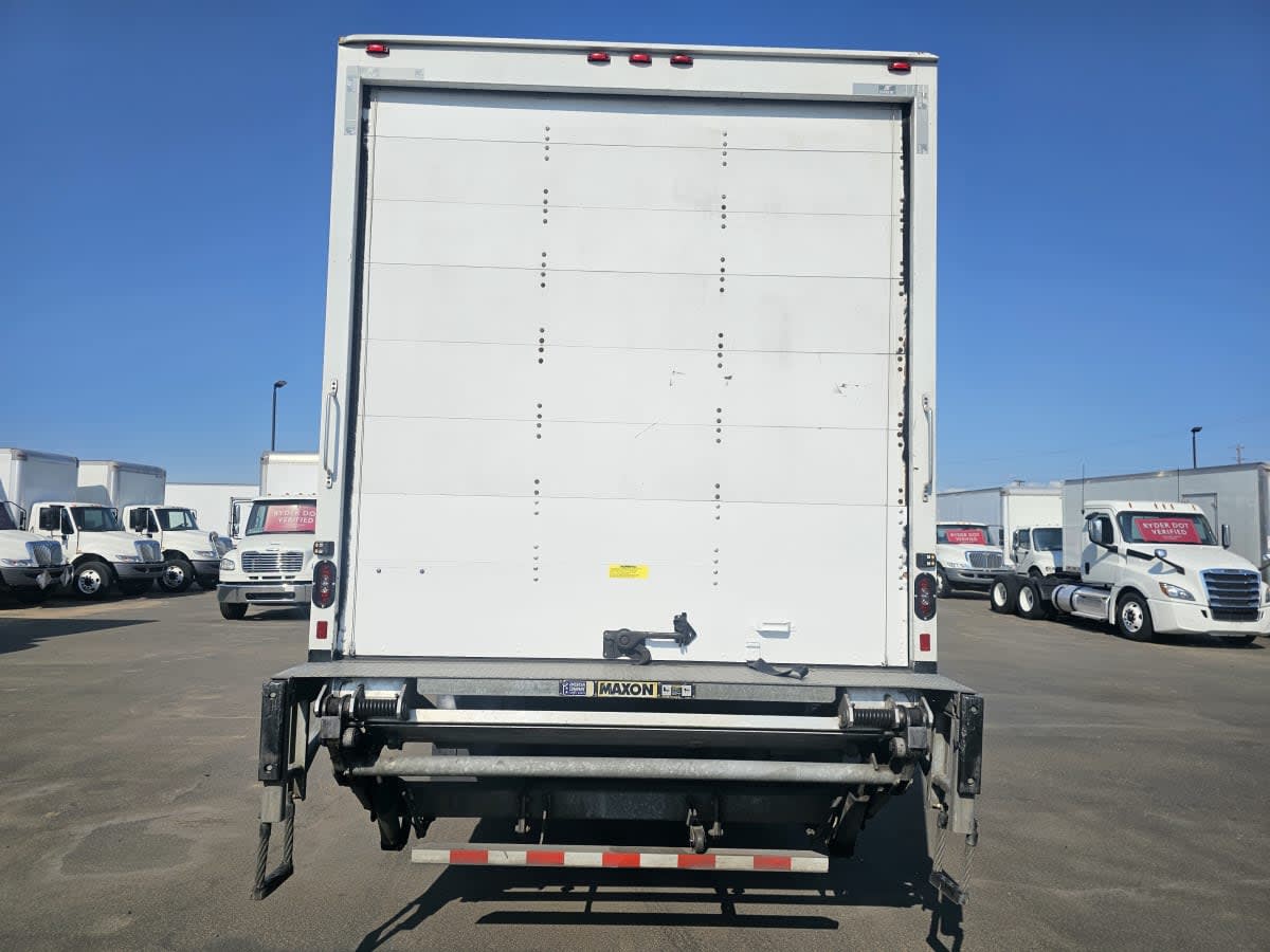 2022 Freightliner M2 106 510046