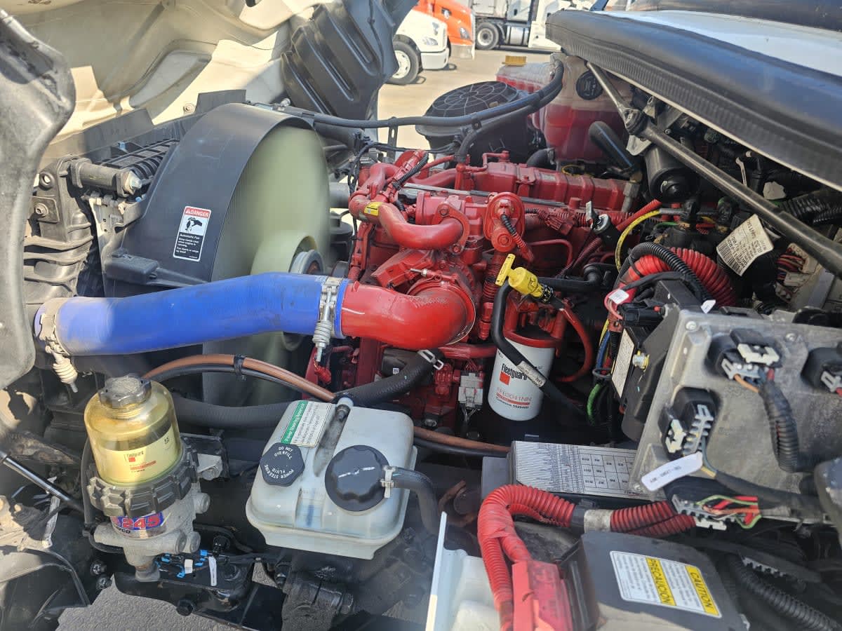 2022 Freightliner M2 106 510046