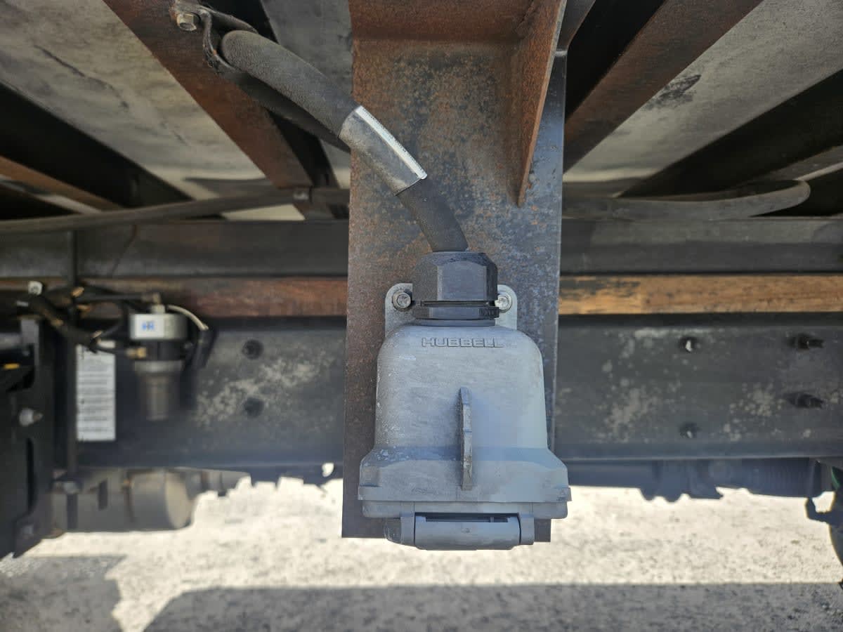 2022 Freightliner/Mercedes M2 106 510107