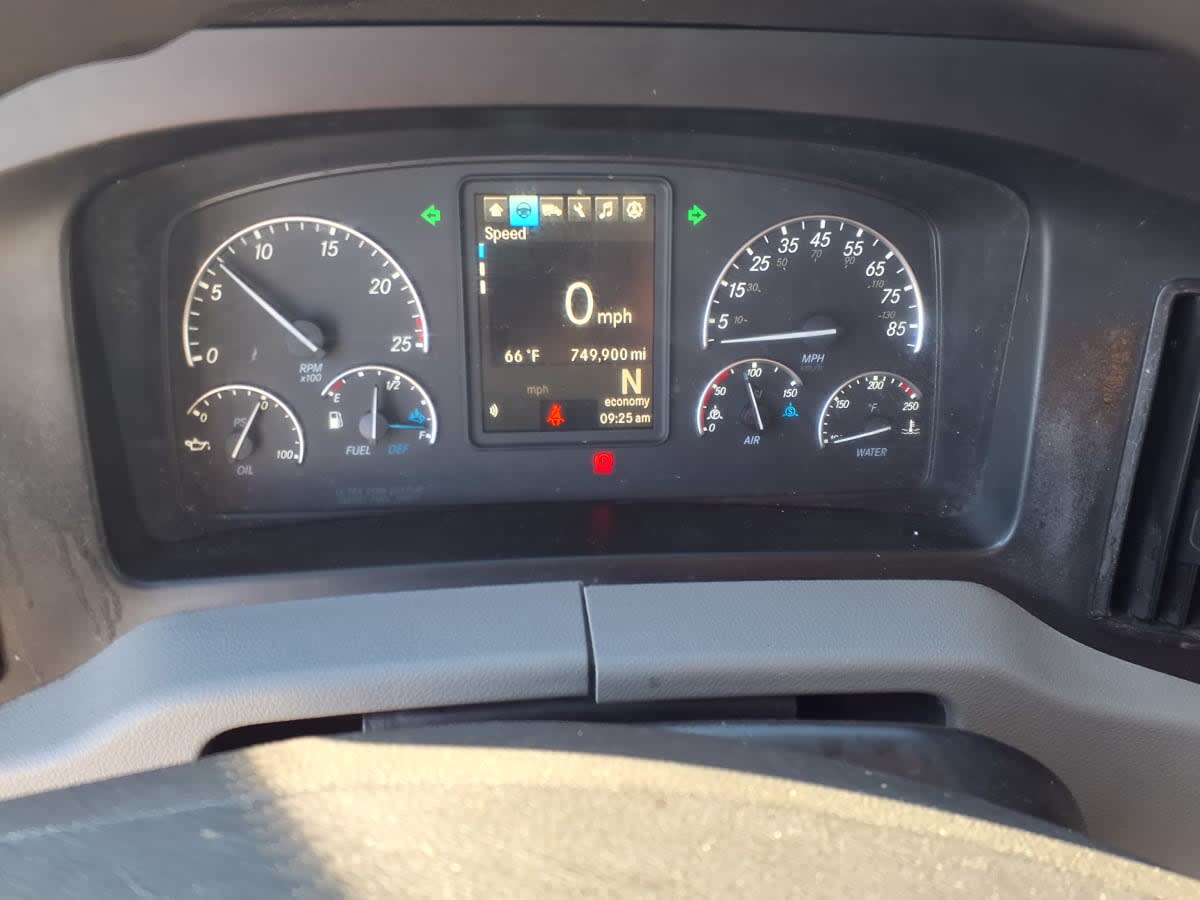 2022 Freightliner - image 9