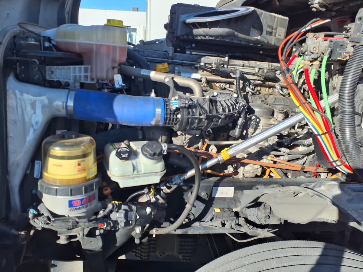 2022 Freightliner - image 8