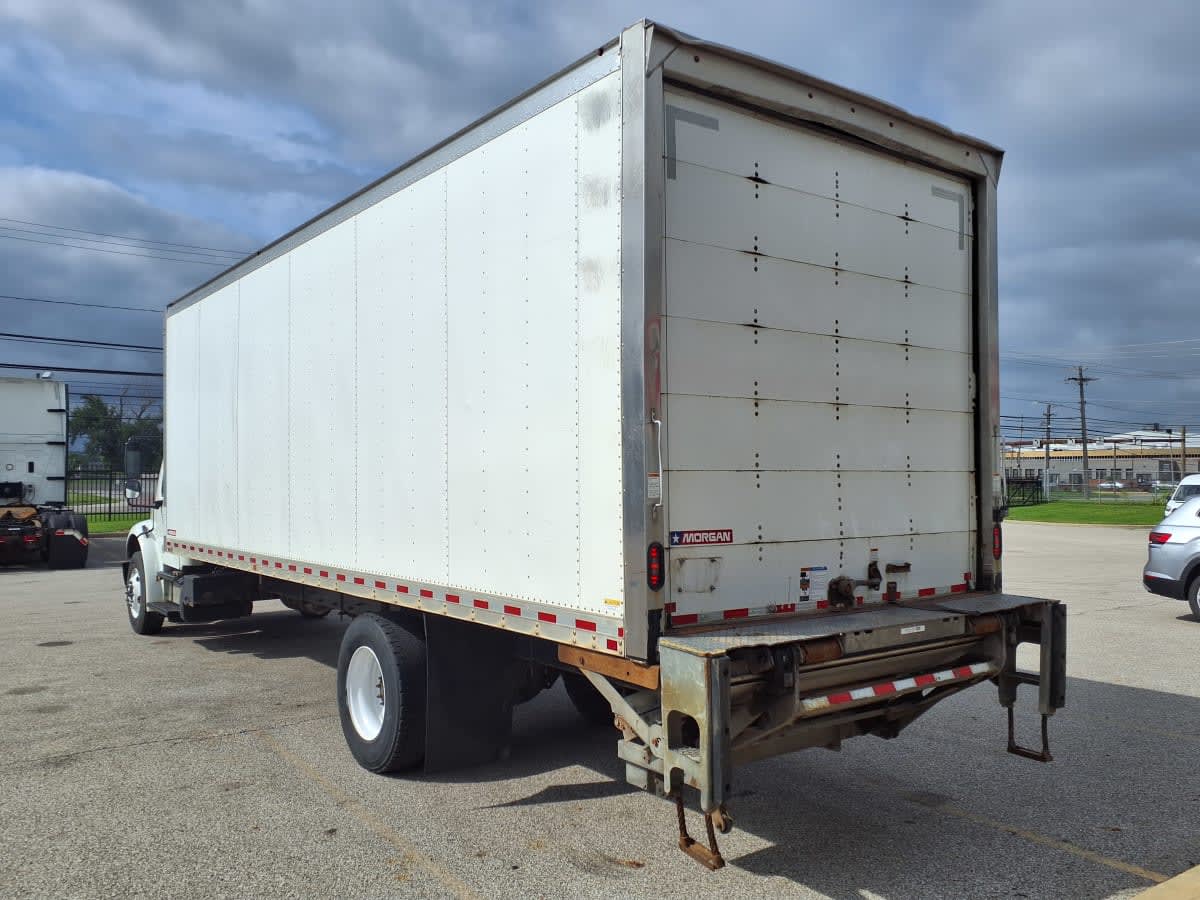 2022 Freightliner M2 106 in Cleveland, OH — photo 6