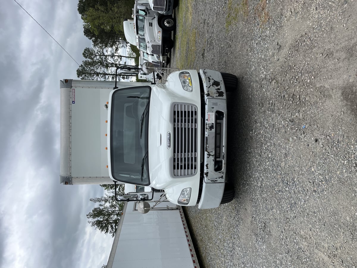 2013 Freightliner/Mercedes M2 106 512384