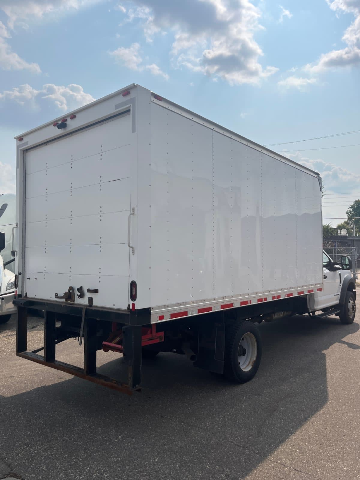 2021 Ford Motor Company F450 DIESEL TRUCK 512776