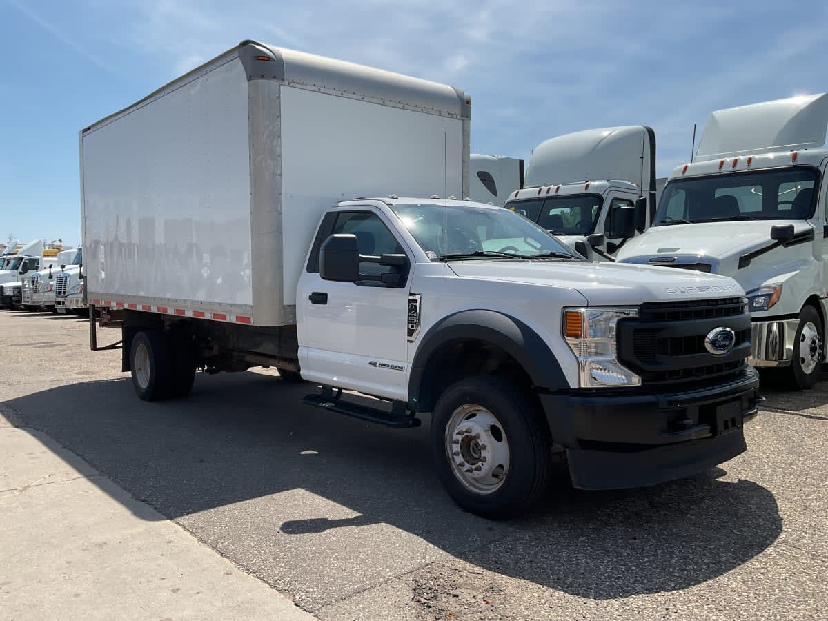 2021 Ford Motor Company F450 (4X4) 512859