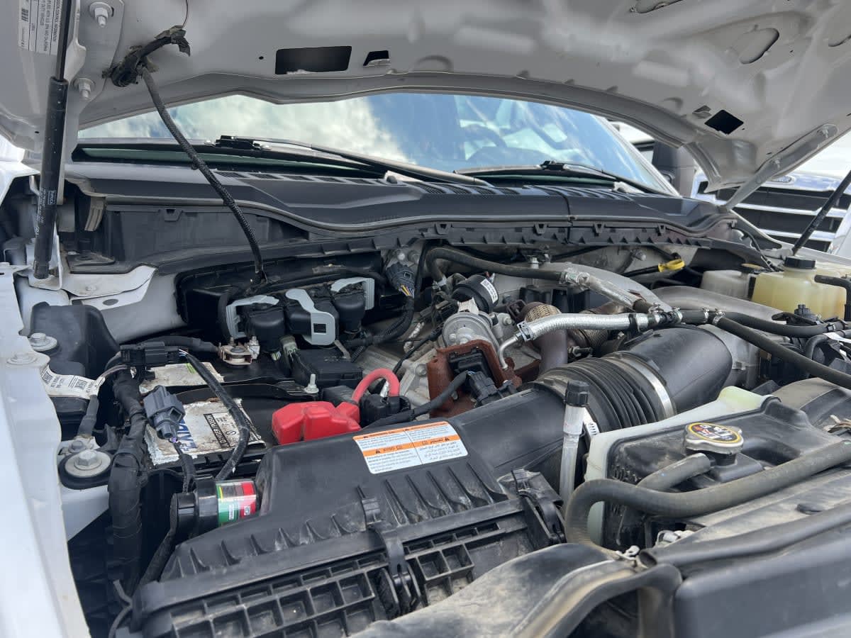 2021 Ford Motor Company F450 (4X4) 512860