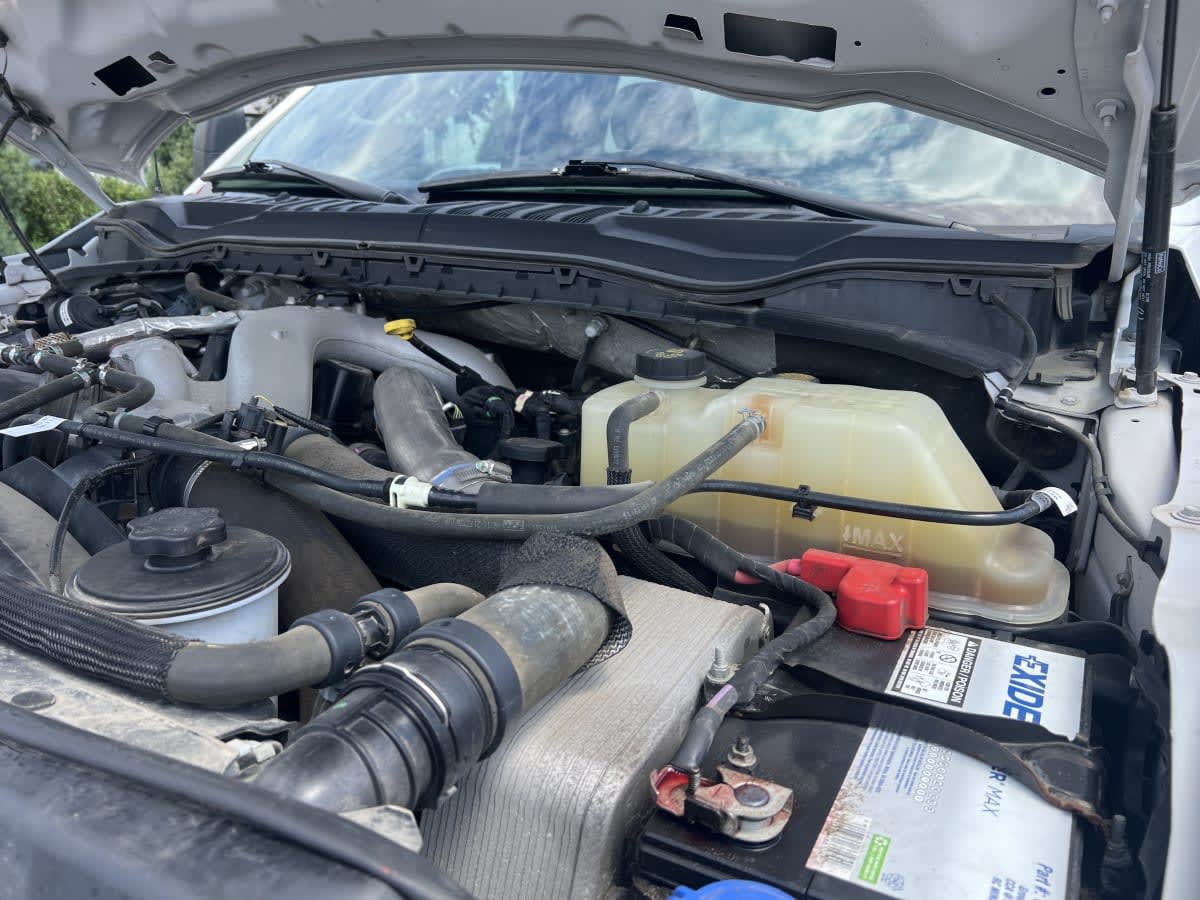 2021 Ford Motor Company F450 (4X4) 512860
