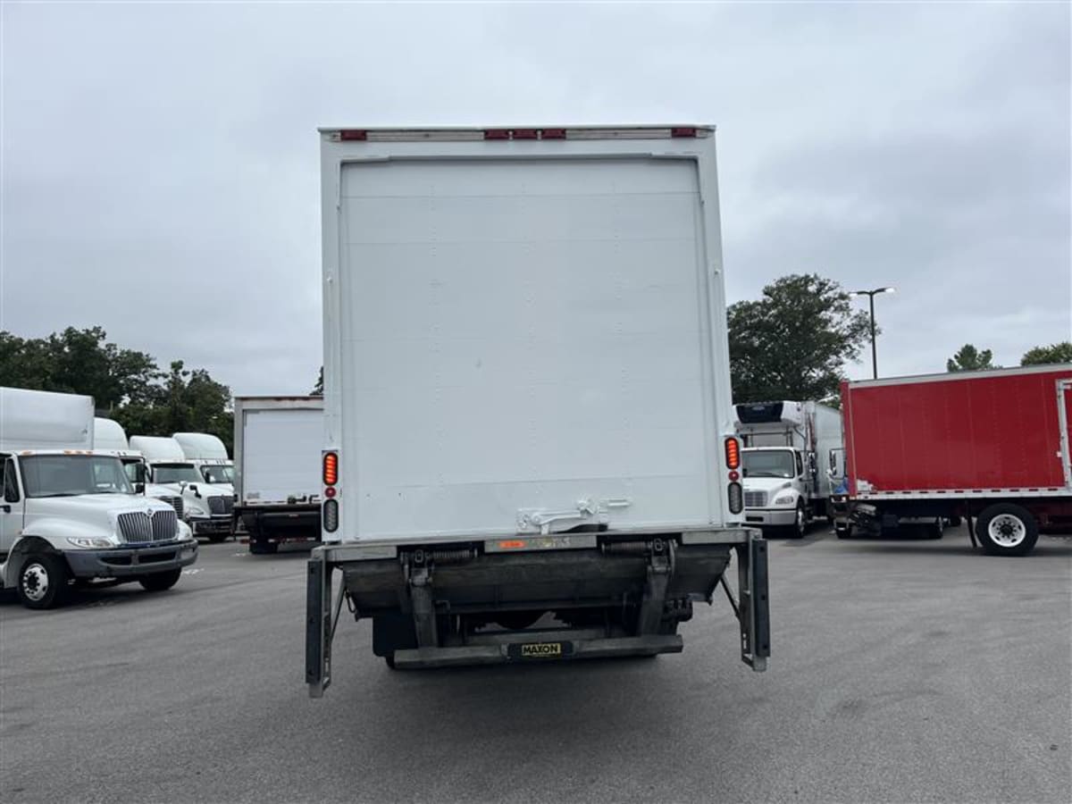 2018 Freightliner M2 (ST TRUCK) 513058