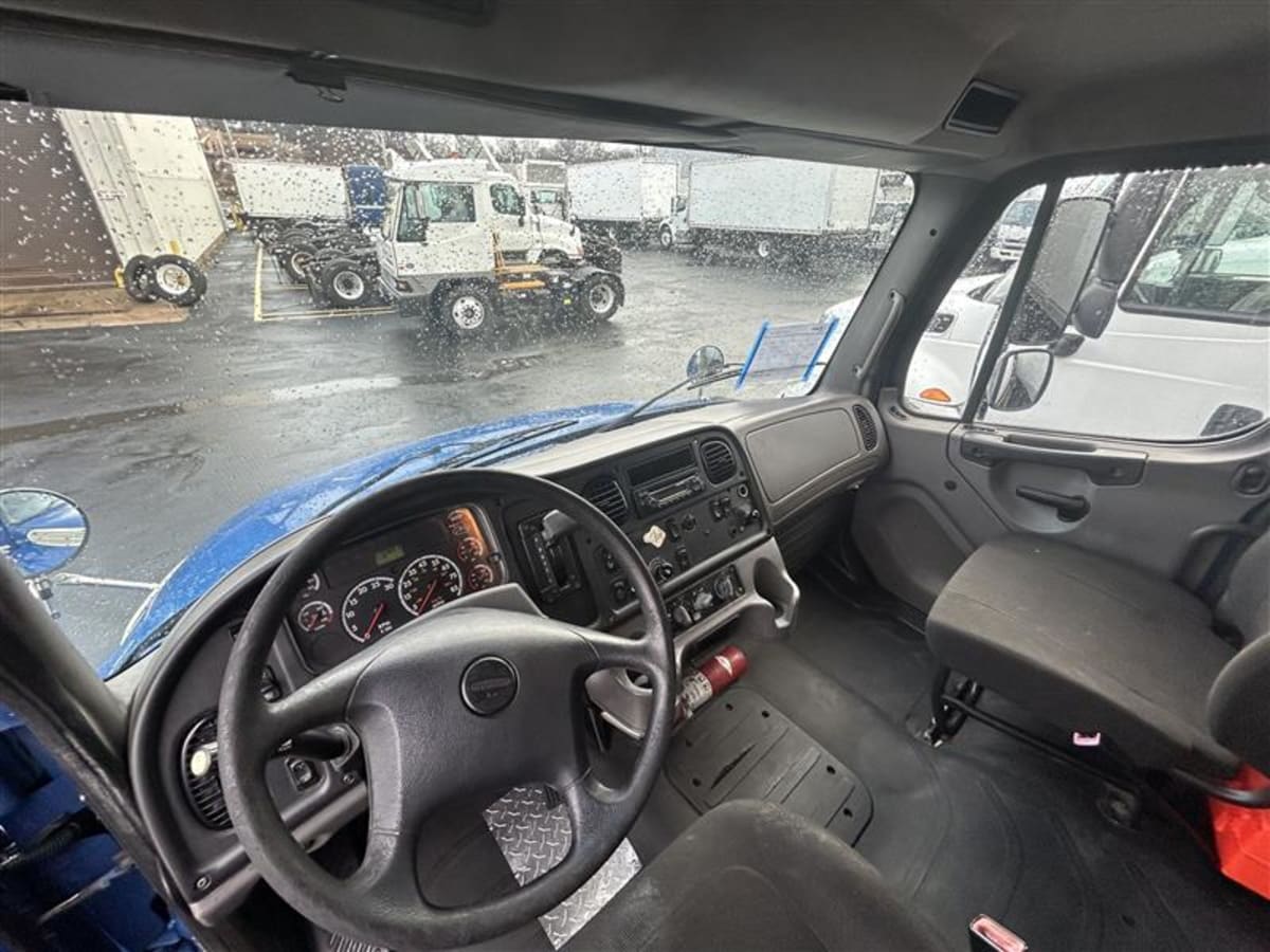 2014 Freightliner/Mercedes M2 106 513151