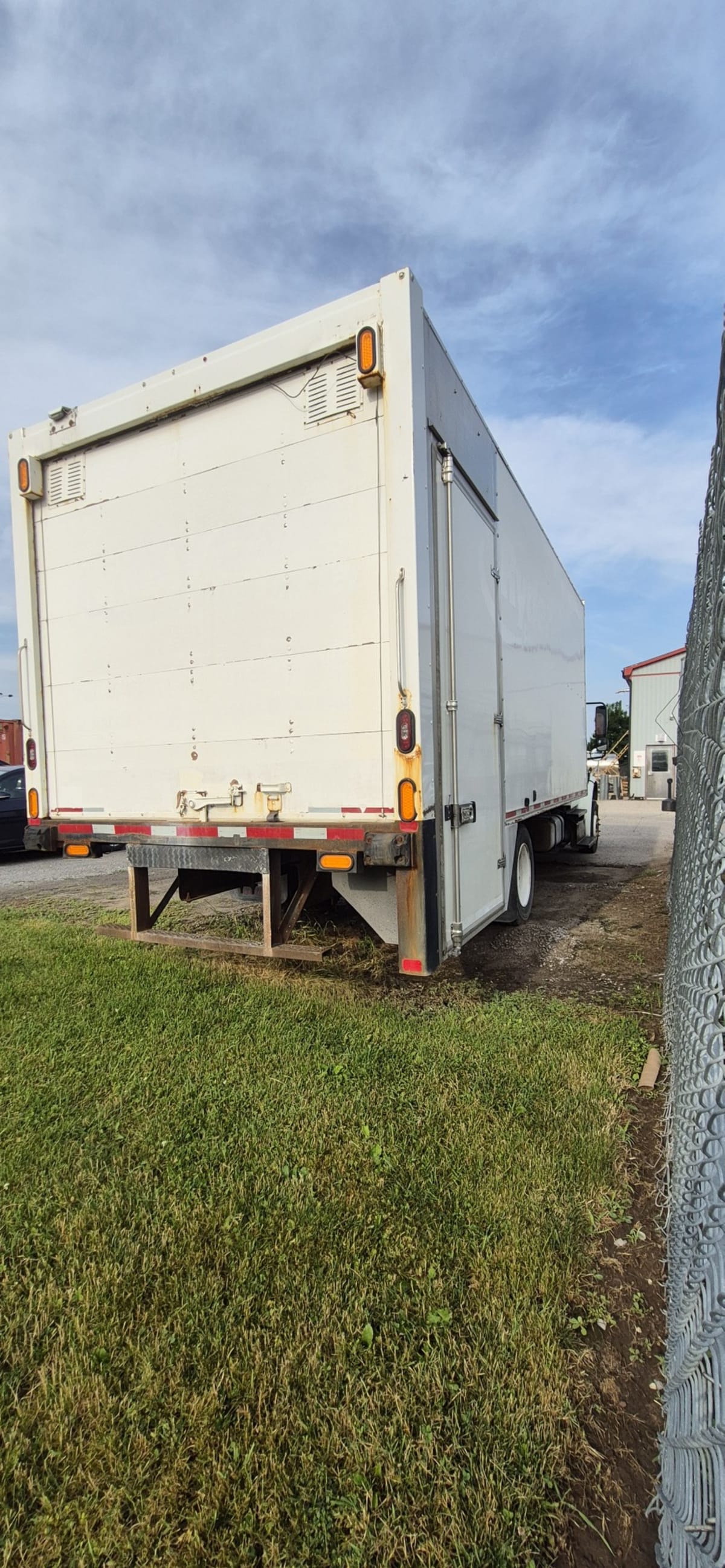 2013 Freightliner M2 106 514877