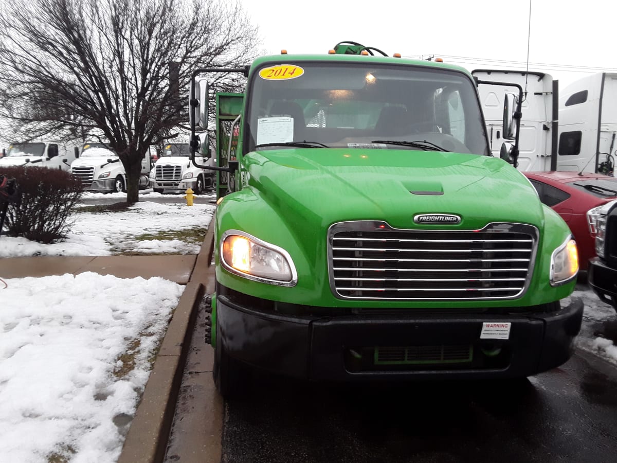 2014 Freightliner/Mercedes M2 106 515582