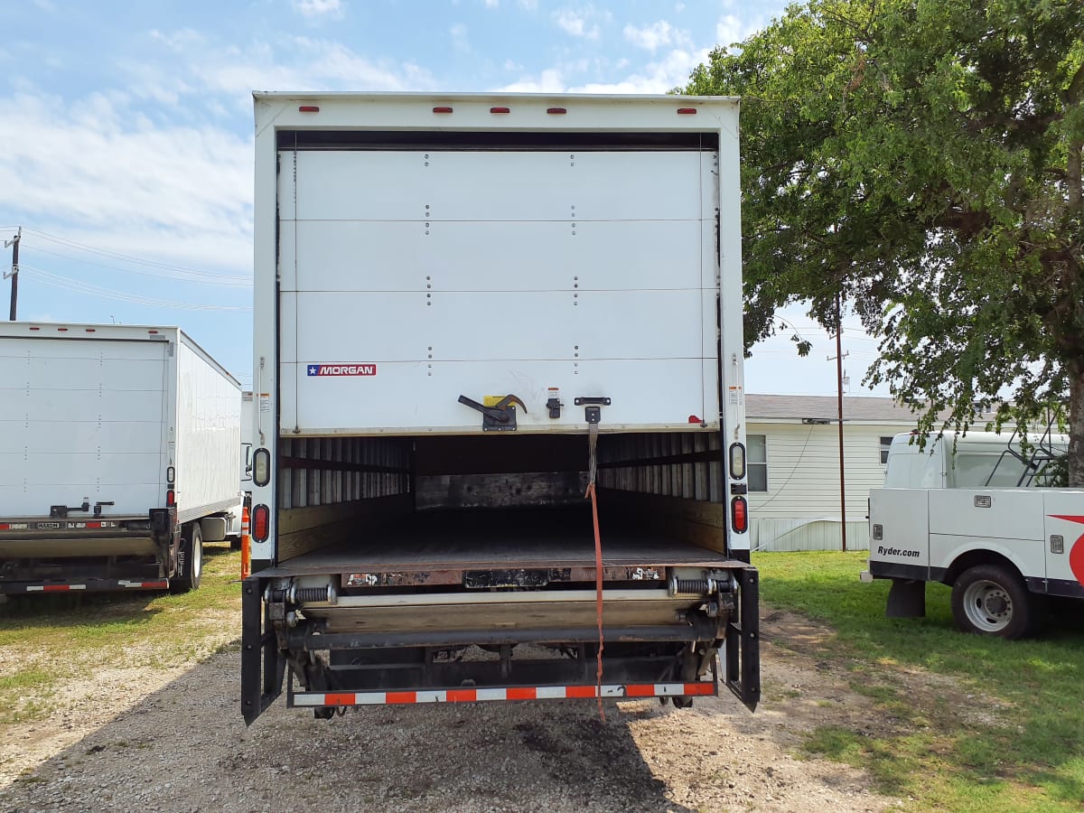 2014 Freightliner/Mercedes M2 106 518689