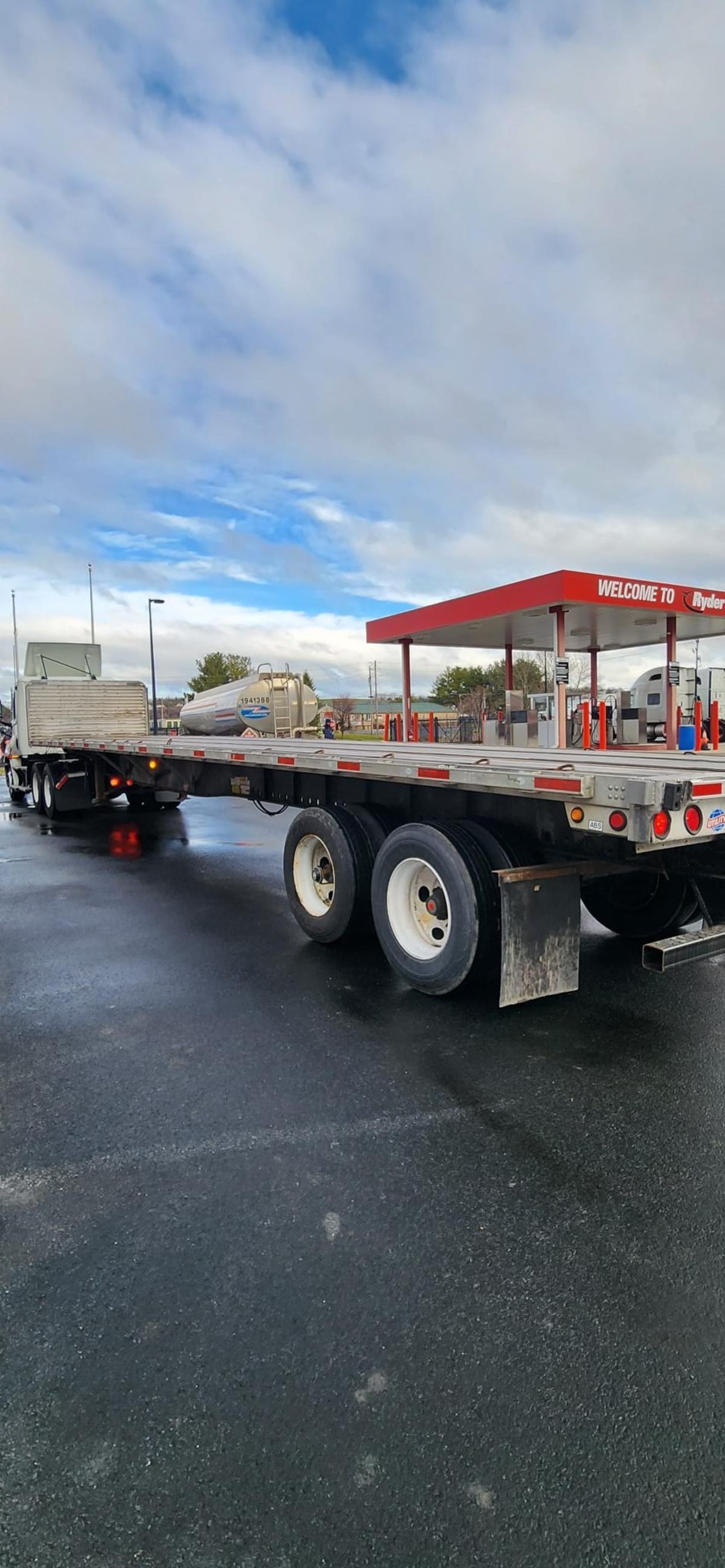 2014 Utility Trailers FS2CHS 48/102 518780