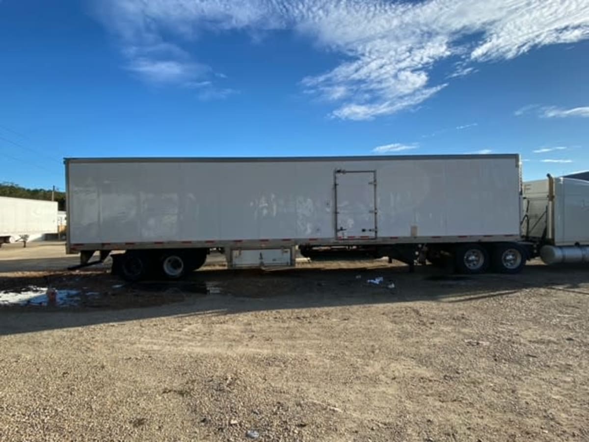 2014 Utility Trailers VS2RA 48/162/102 520418