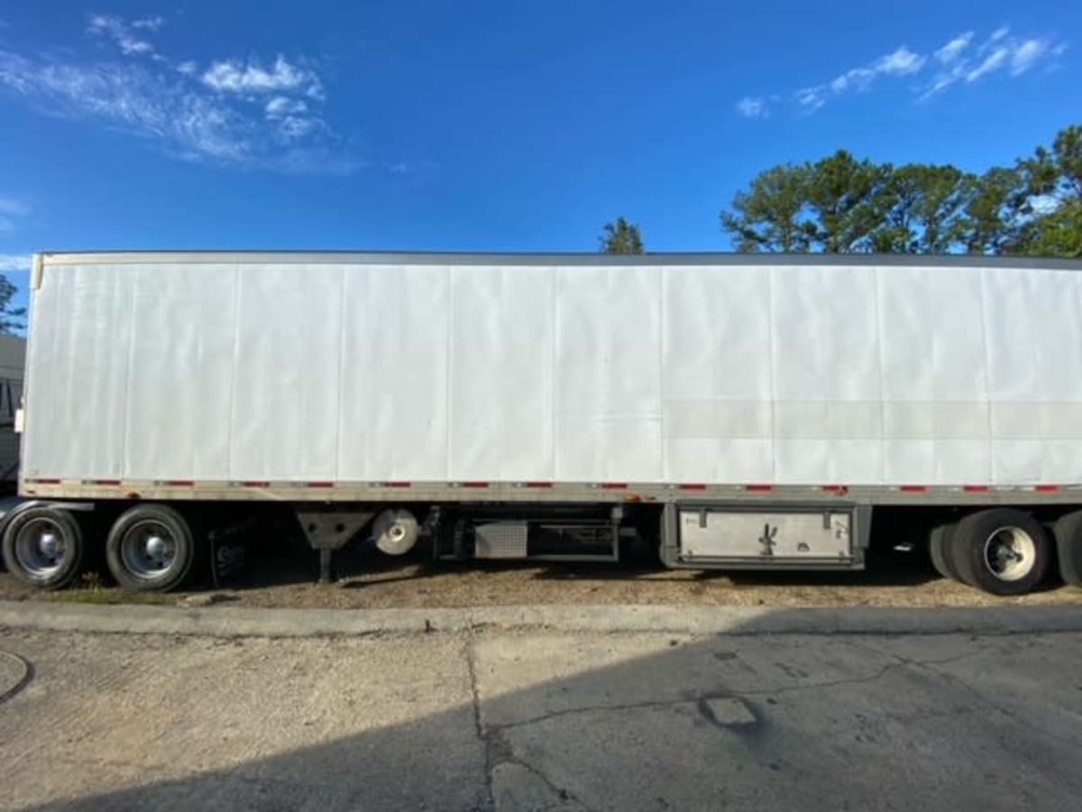 2014 Utility Trailers VS2RA 48/162/102 520418