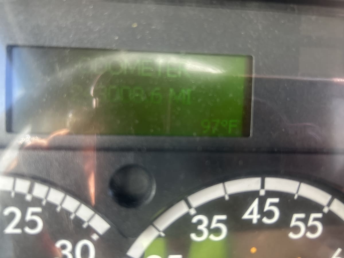 2022 Freightliner/Mercedes M2 106 520804