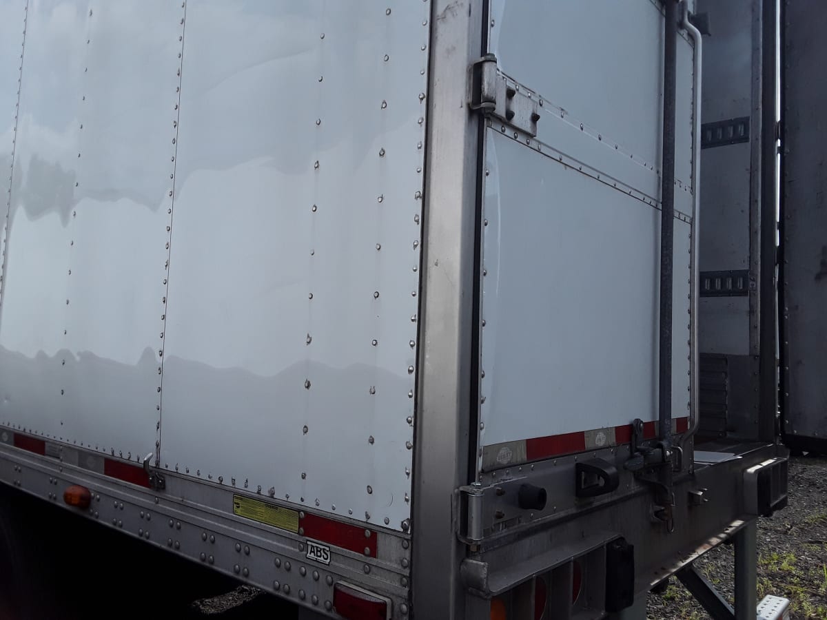 2014 Utility Trailers VS2RA 48/162/102 520817