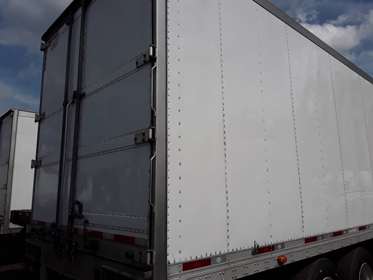 2014 Utility Trailers VS2RA 48/162/102 520817