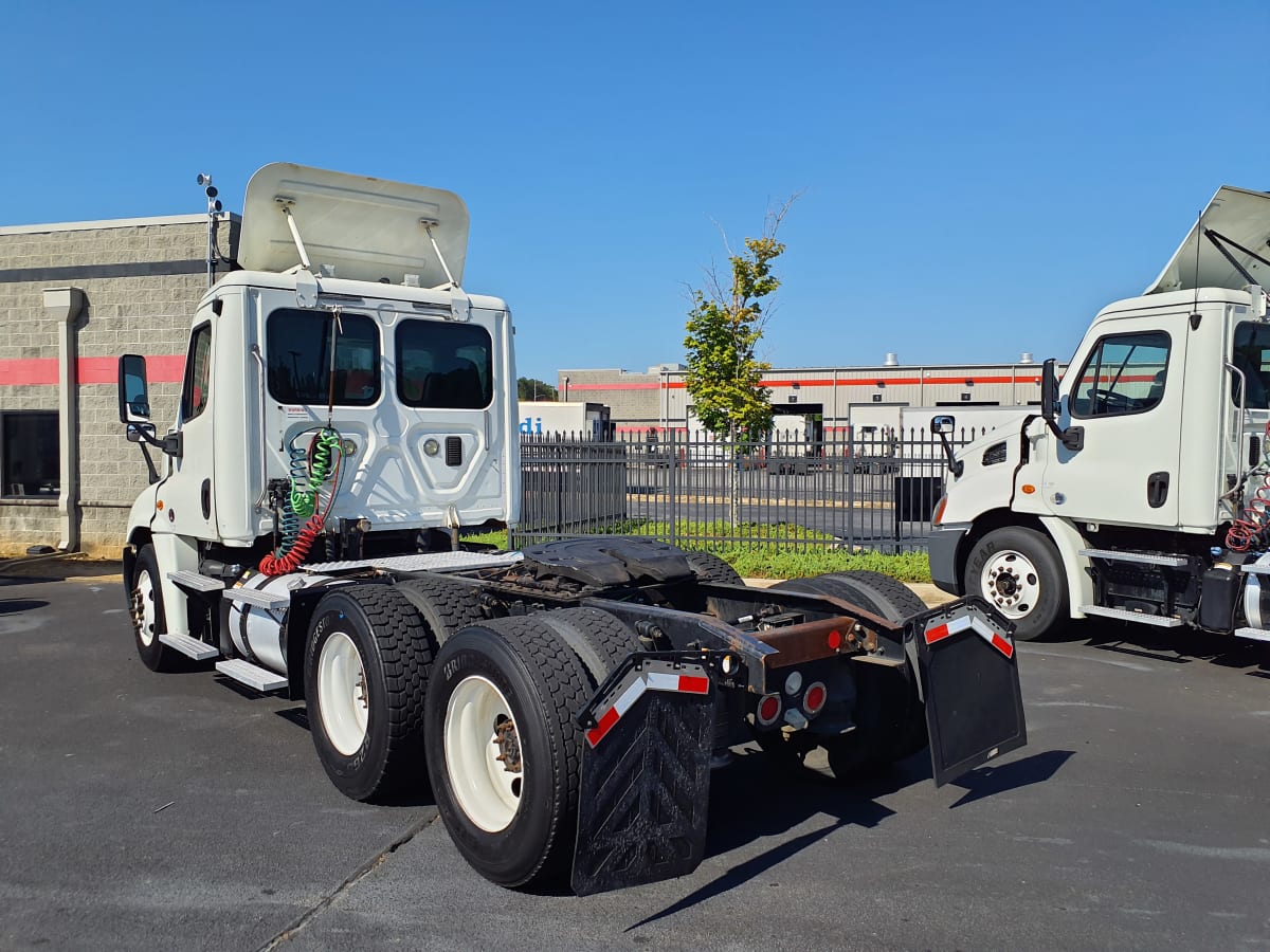 2014 Freightliner/Mercedes CASCADIA 125 522486