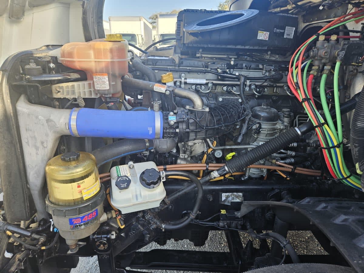 2022 Freightliner - image 9