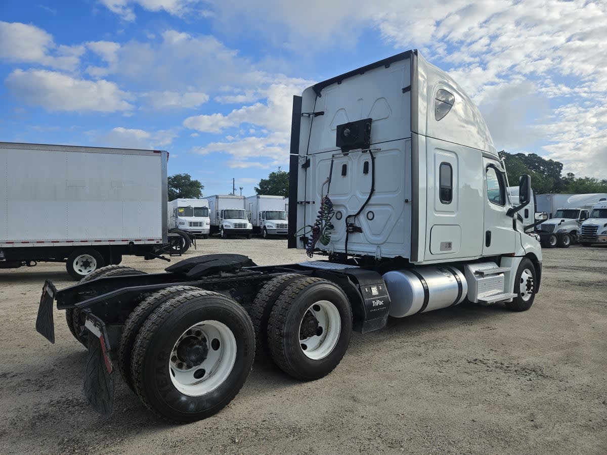 2022 Freightliner/Mercedes NEW CASCADIA PX12664 524176