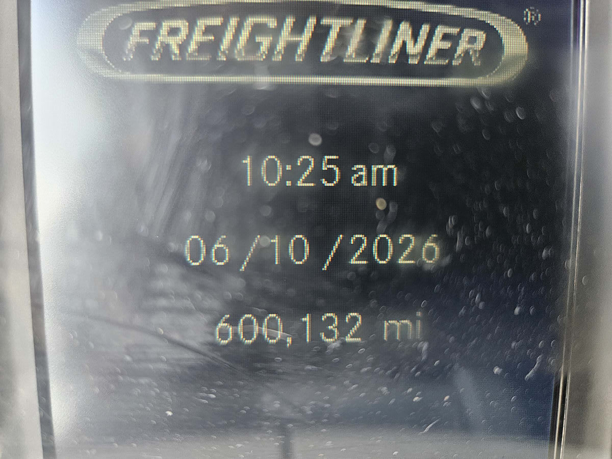 2022 Freightliner/Mercedes NEW CASCADIA PX12664 524270