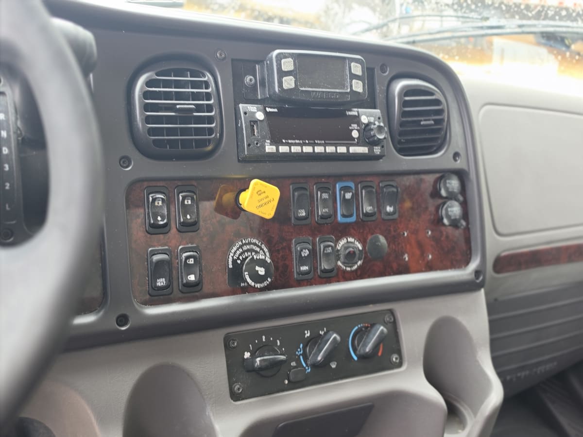 2022 Freightliner/Mercedes M2 106 524771