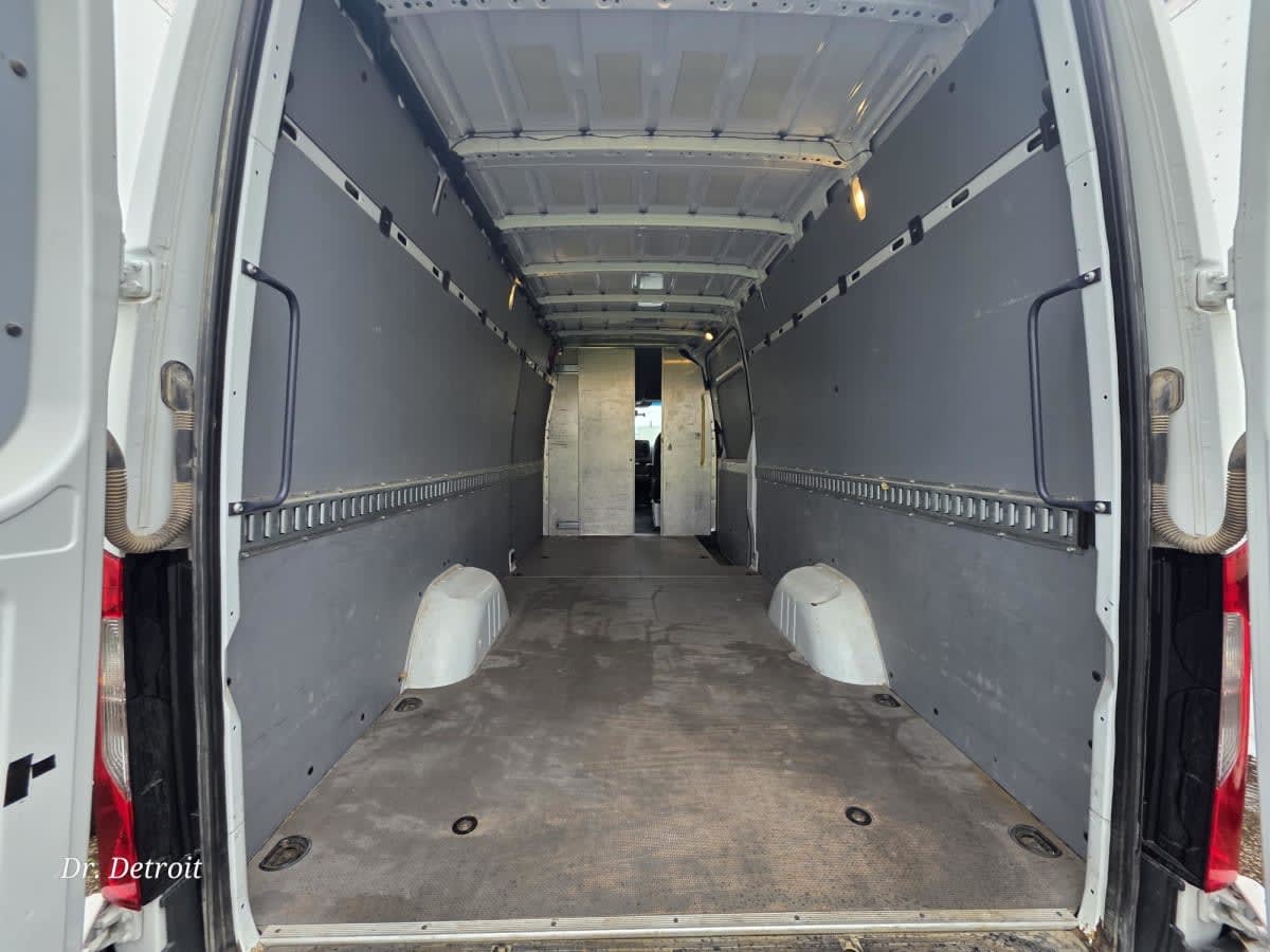 2021 Mercedes-Benz F2CA74 SPRINTER 525221
