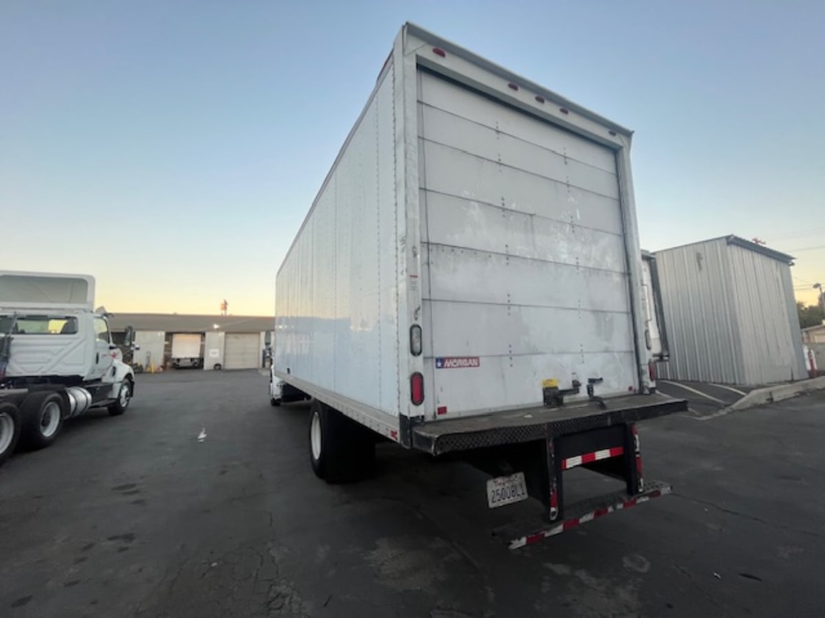 2014 Freightliner/Mercedes M2 106 525276