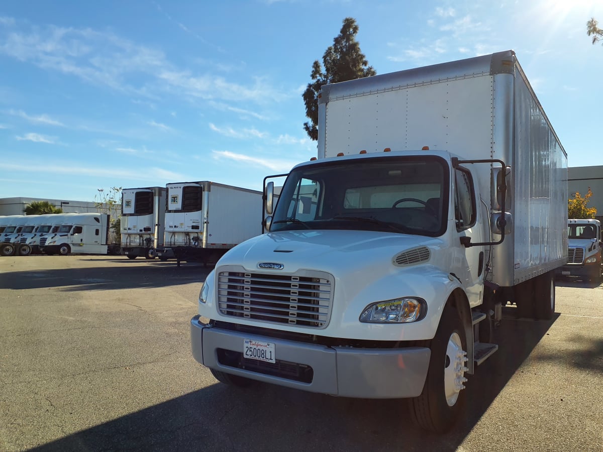 2014 Freightliner/Mercedes M2 106 525286