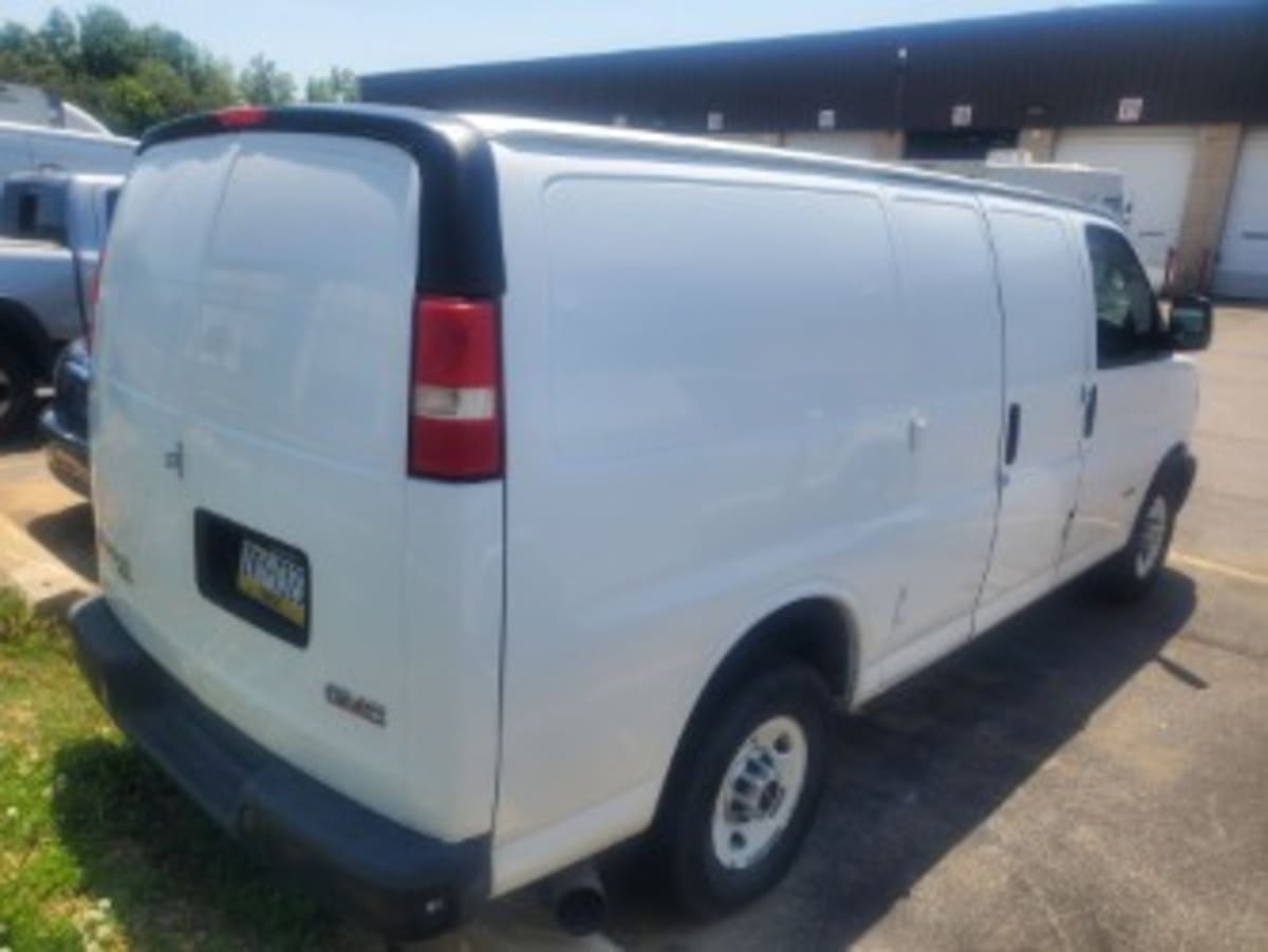 2013 General Motors Corp. TG23405 525431