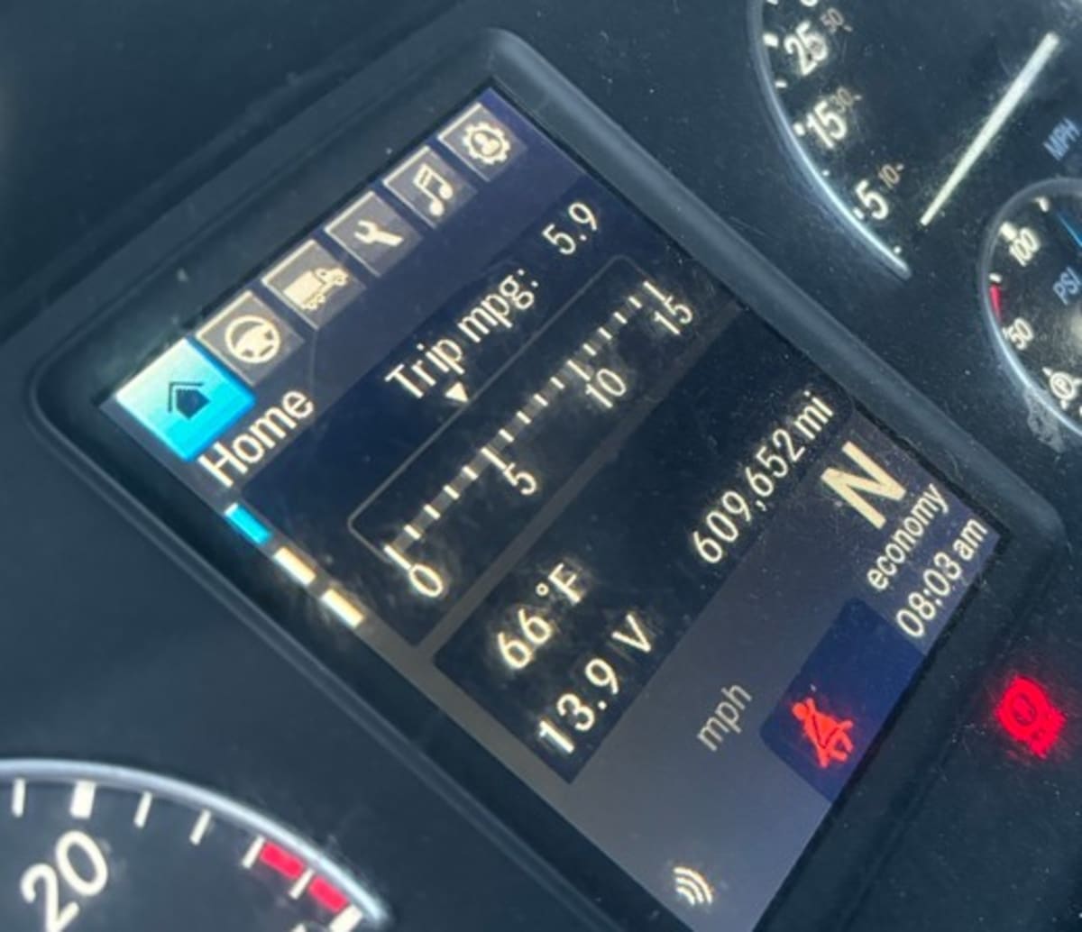 2022 Freightliner - image 5