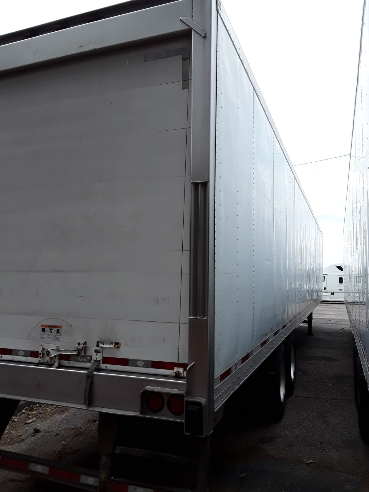 2014 Utility Trailers VS2RA 53/162/102 526848