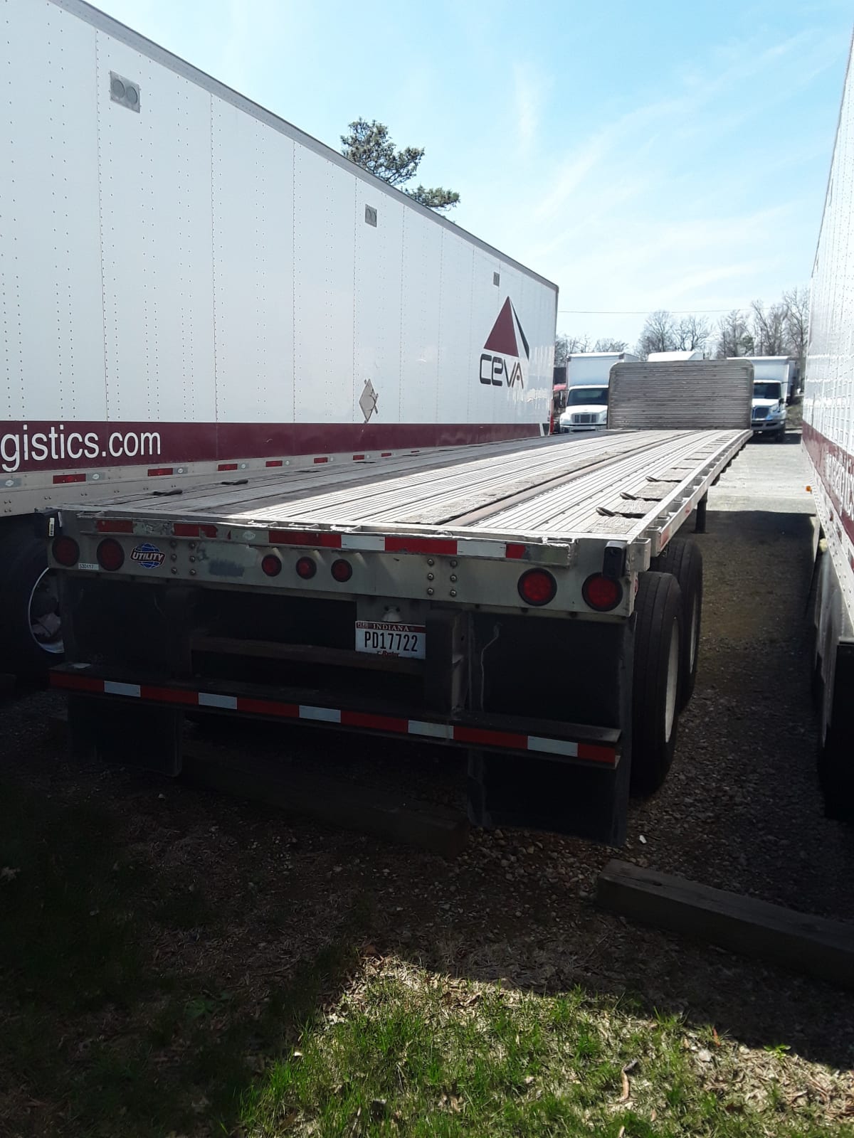 2014 Utility Trailers FS2CHS 48/102 530117