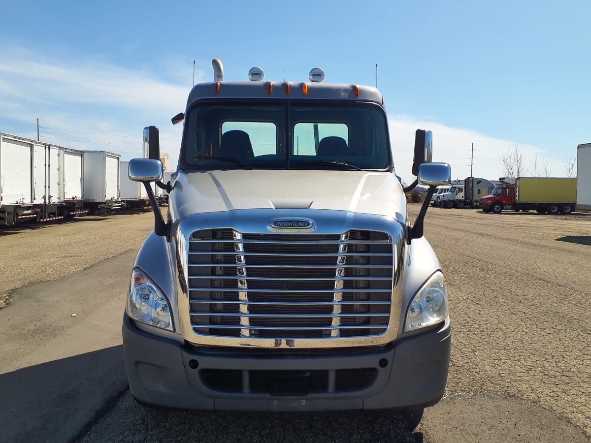 2014 Freightliner/Mercedes CASCADIA 125 530158