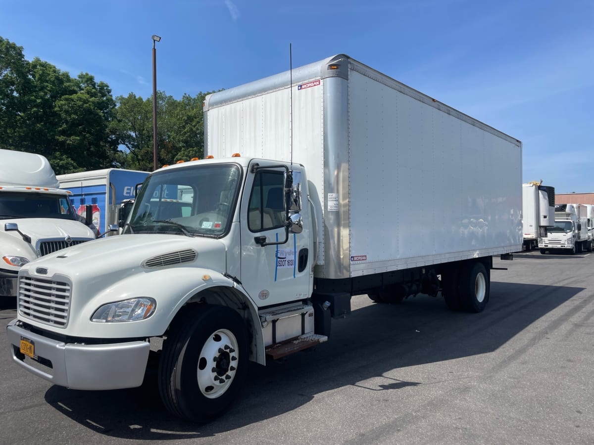 2014 Freightliner/Mercedes M2 106 530605