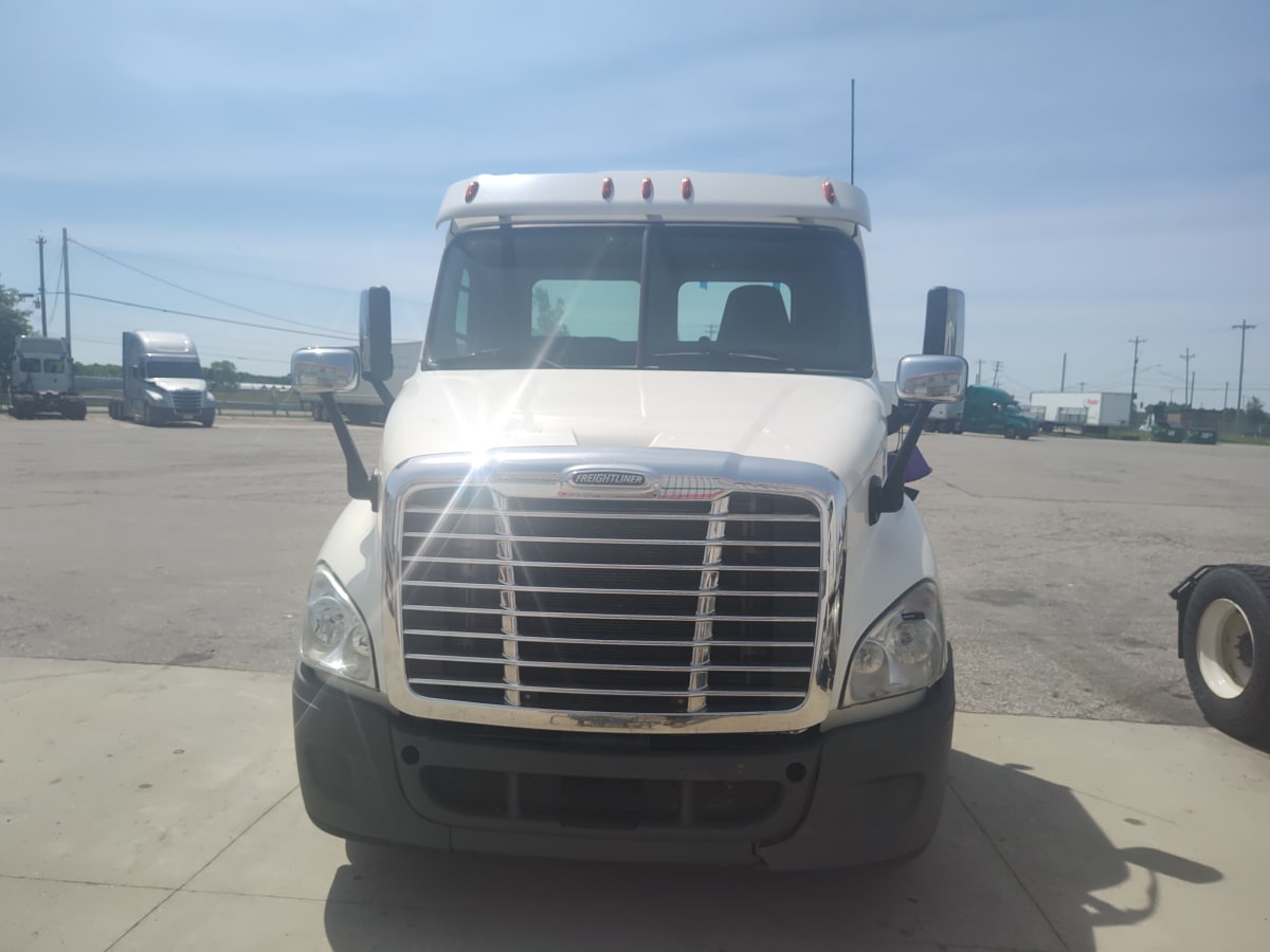 2014 Freightliner/Mercedes CASCADIA 113 530726