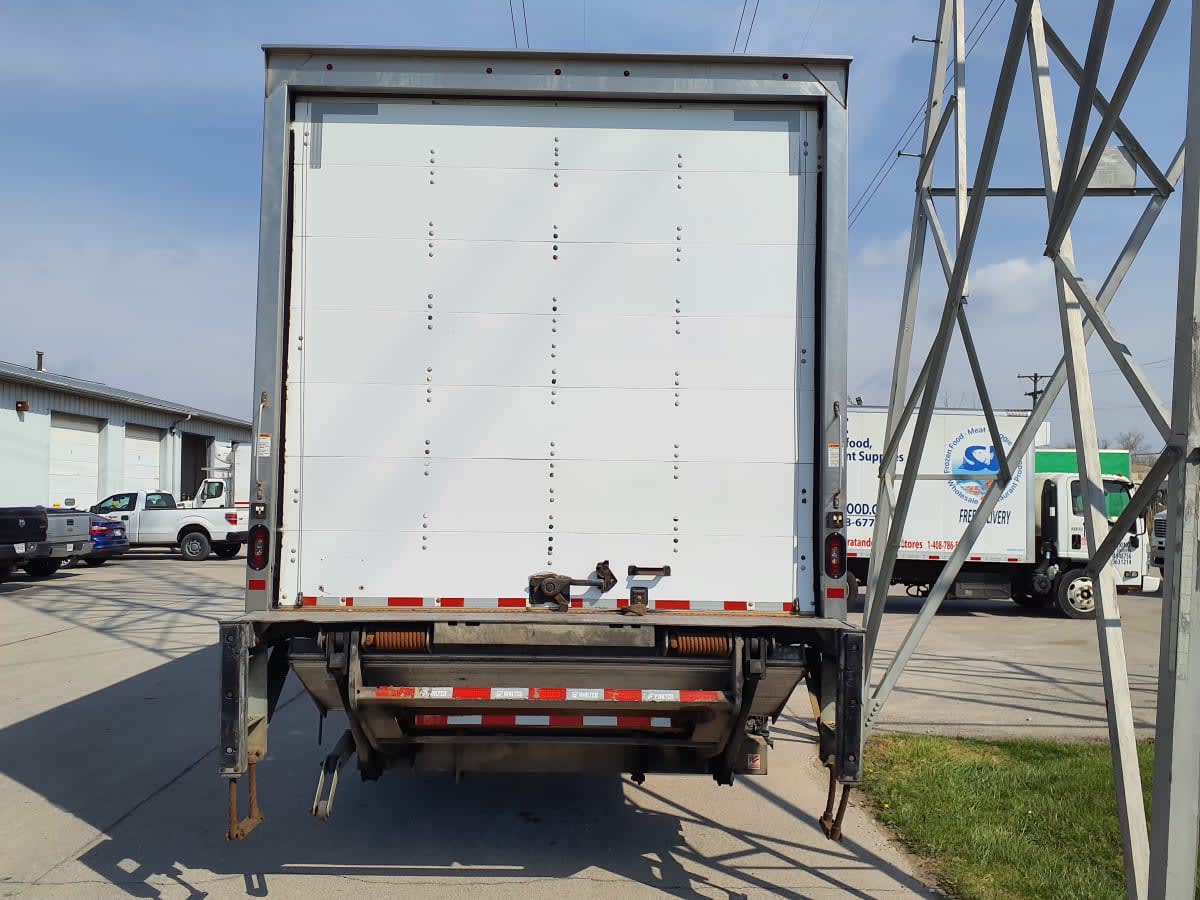 2022 Freightliner/Mercedes M2 106 531311