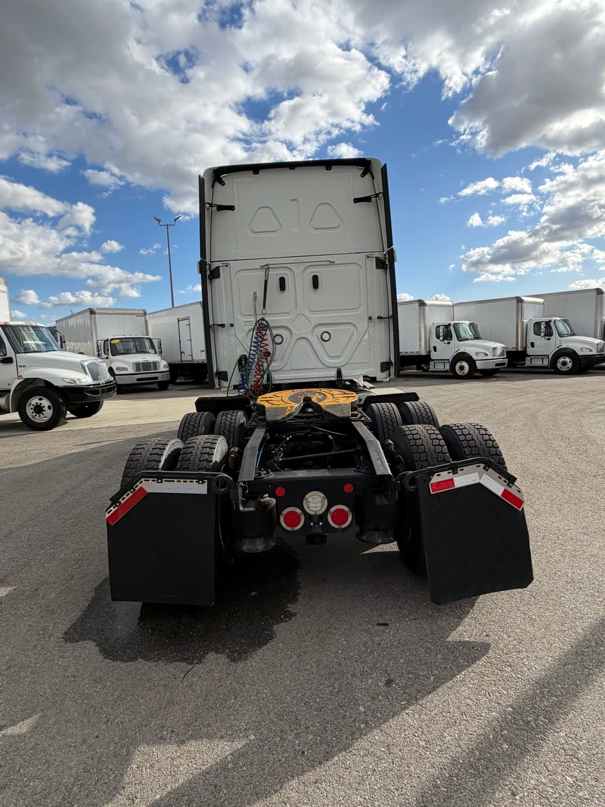 2022 Freightliner - image 5