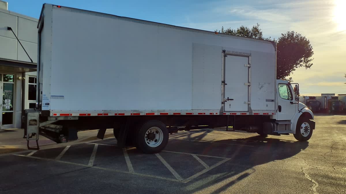 2022 Freightliner/Mercedes M2 106 531861