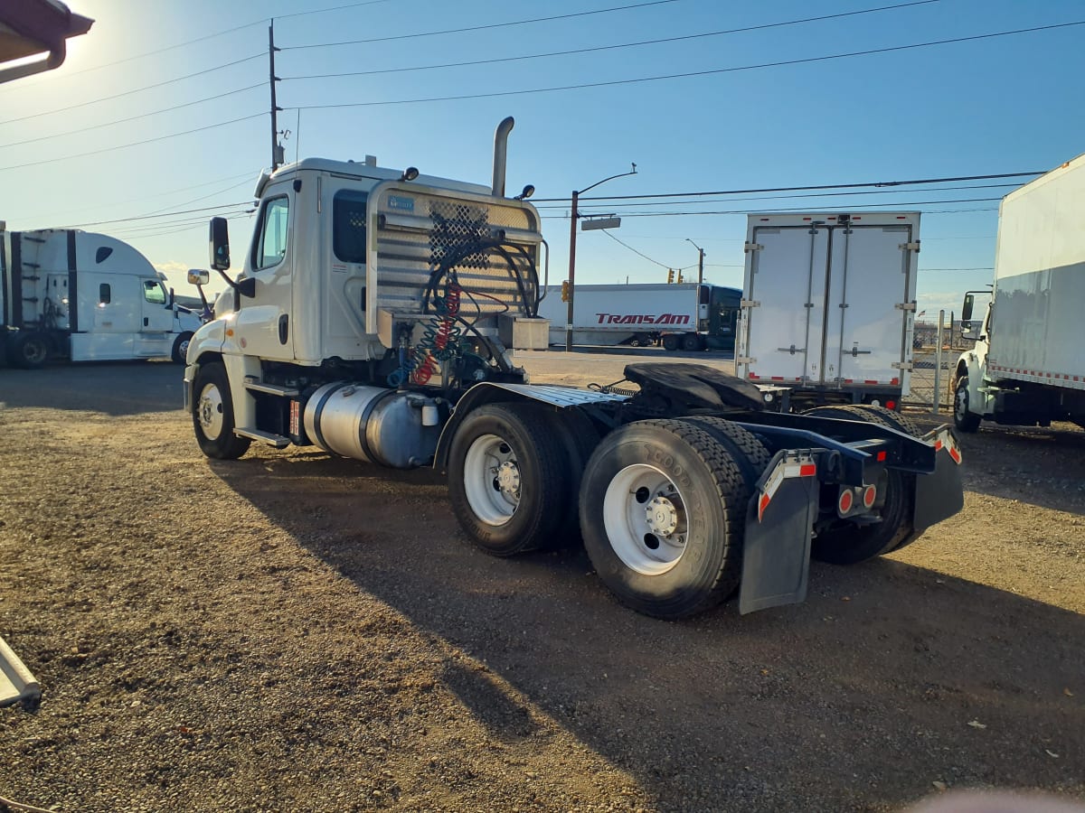 2014 Freightliner/Mercedes CASCADIA 125 532179