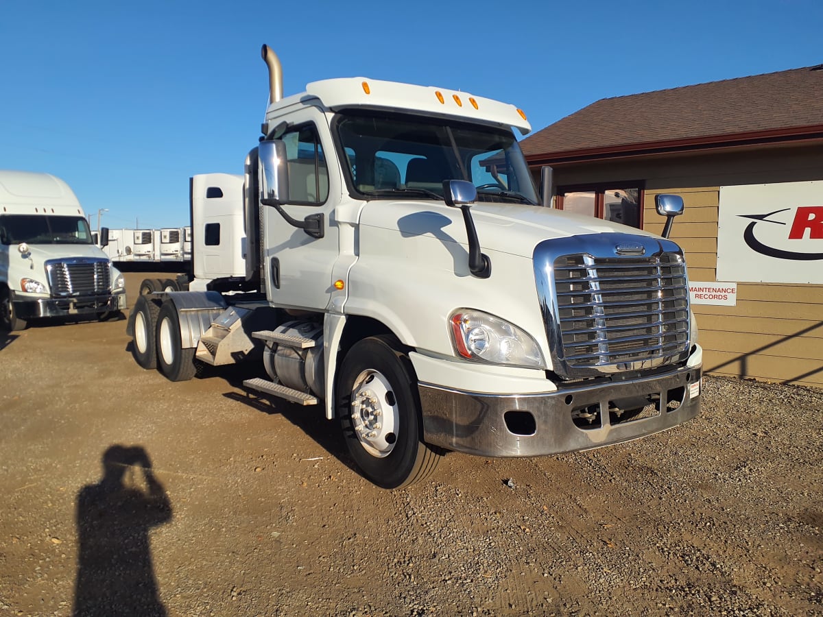 2014 Freightliner/Mercedes CASCADIA 125 532179