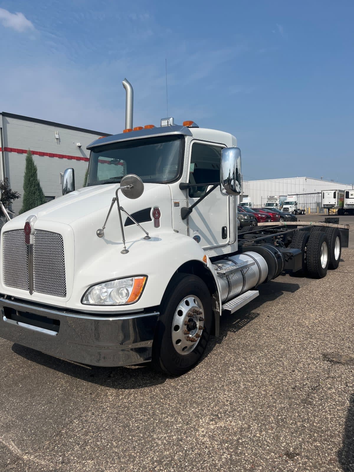 2022 Kenworth T370 in Minneapolis, MN
