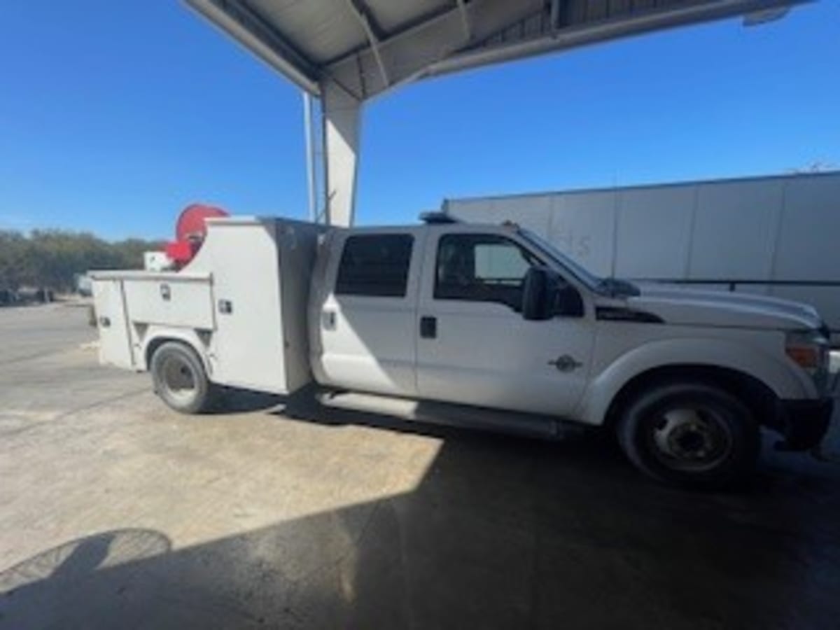 2013 Ford Motor Company F350 533732