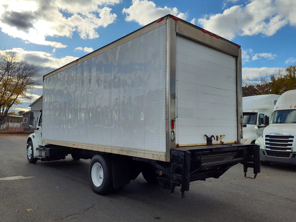 2014 Freightliner/Mercedes M2 106 533892