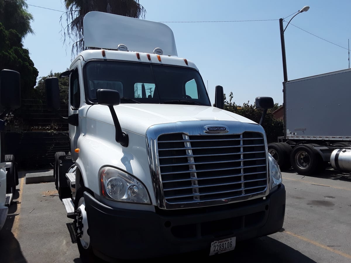 2014 Freightliner/Mercedes CASCADIA 125 535240