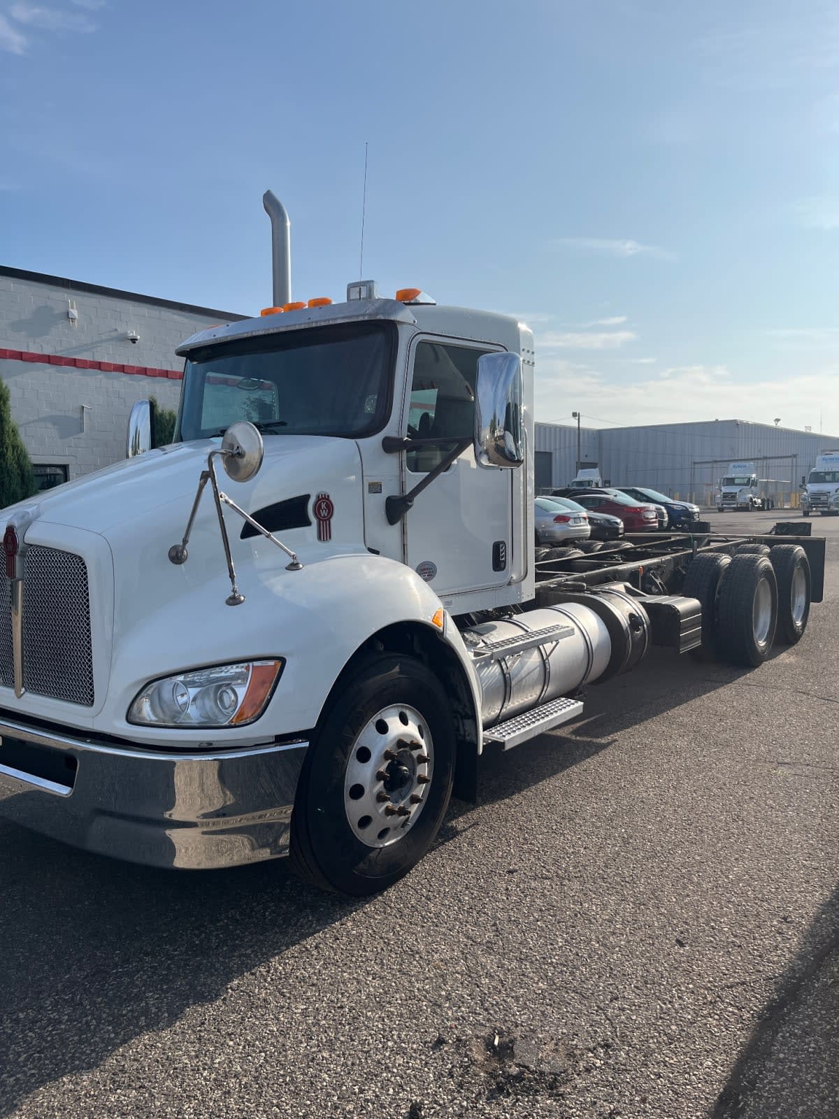 2022 KENWORTH TRUCKS T-370 535304