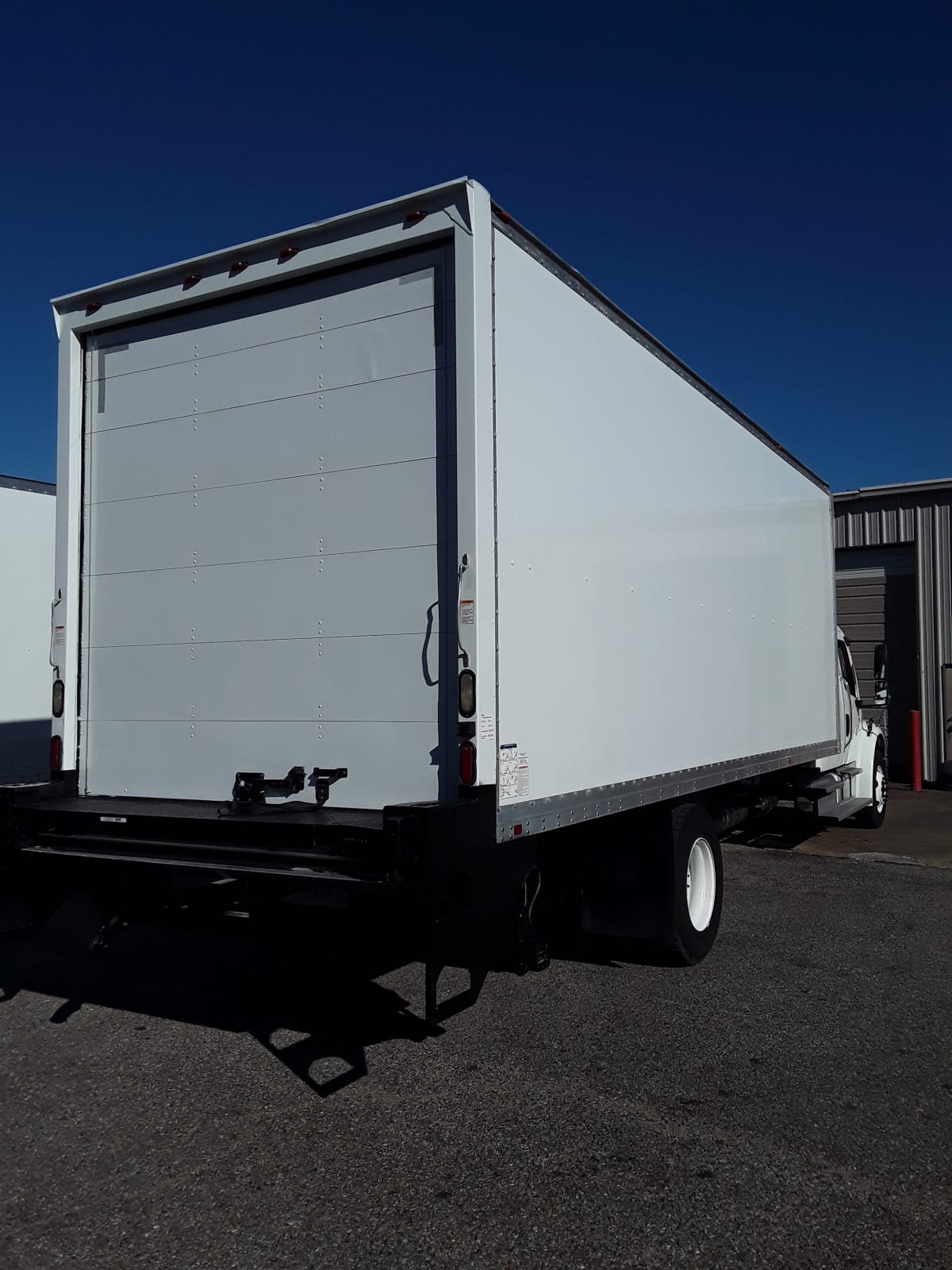 2014 Freightliner/Mercedes M2 106 536551