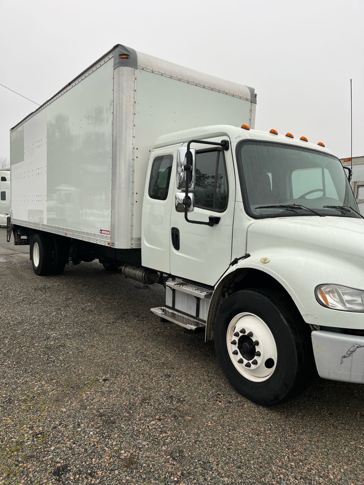 2014 Freightliner/Mercedes M2 106 536595